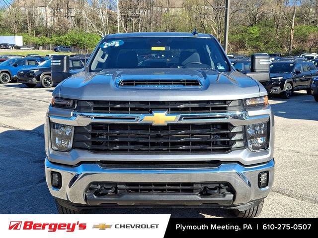 Certified 2025 Chevrolet Silverado 2500 LT w/ Convenience Package image 3