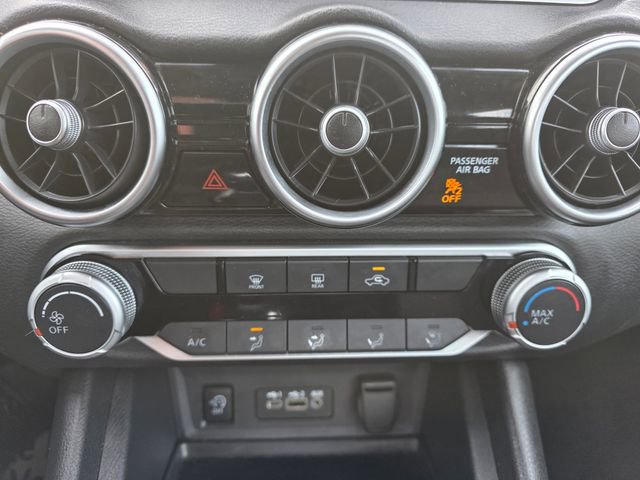 Used 2024 Nissan Sentra SV image 14