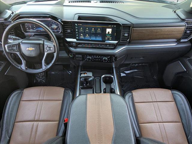 Certified 2024 Chevrolet Silverado 1500 High Country w/ Technology Package image 17