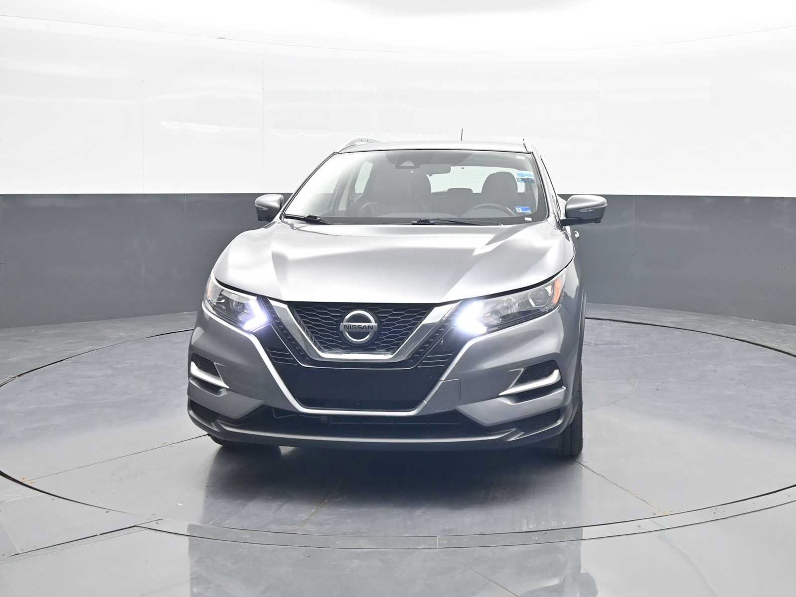 Used 2022 Nissan Rogue Sport SL AWD/4WD image 3