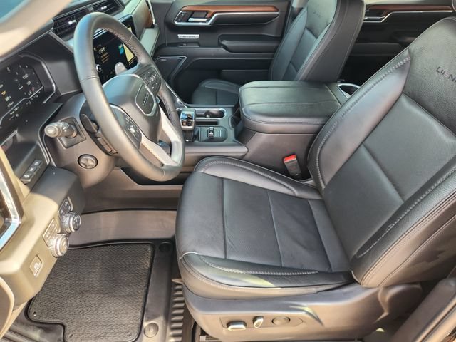 Used 2023 GMC Sierra 1500 Denali w/ Denali Reserve Package AWD/4WD image 13