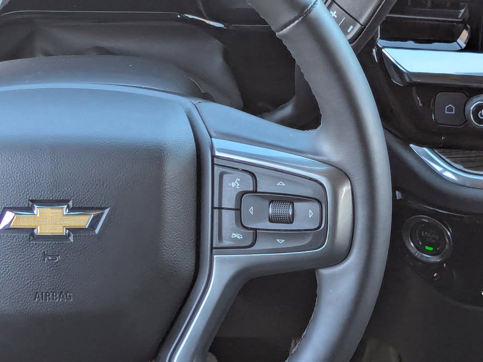 Used 2025 Chevrolet Silverado 1500 LT w/ Protection Package image 21