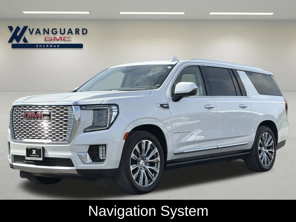 Used 2023 GMC Yukon XL Denali w/ Denali Reserve Package image 3