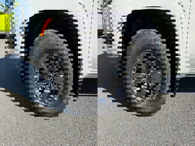 New 2026 Nissan Frontier SV w/ Tow Package image 9