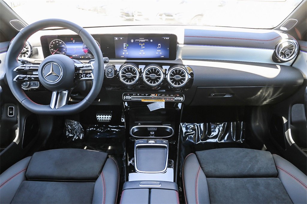New 2025 Mercedes-Benz CLA 250 4MATIC image 12