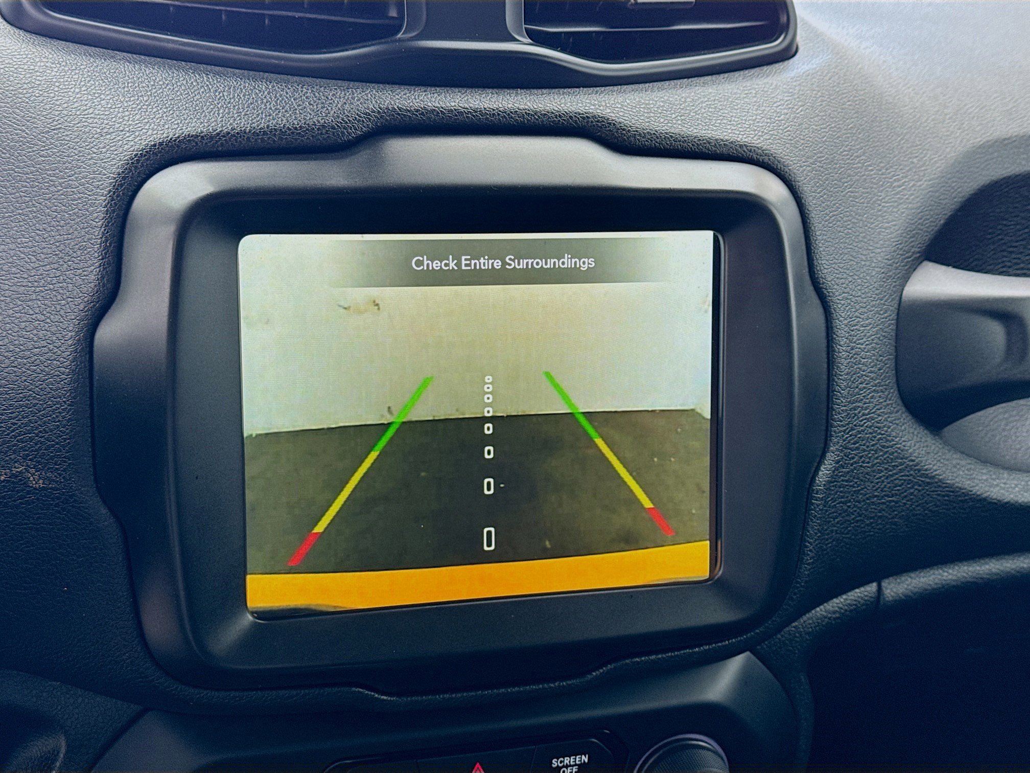 Used 2023 Jeep Renegade Altitude image 10