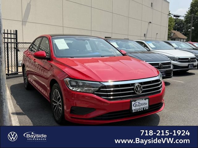 Used 2019 Volkswagen Jetta SE FWD image 1
