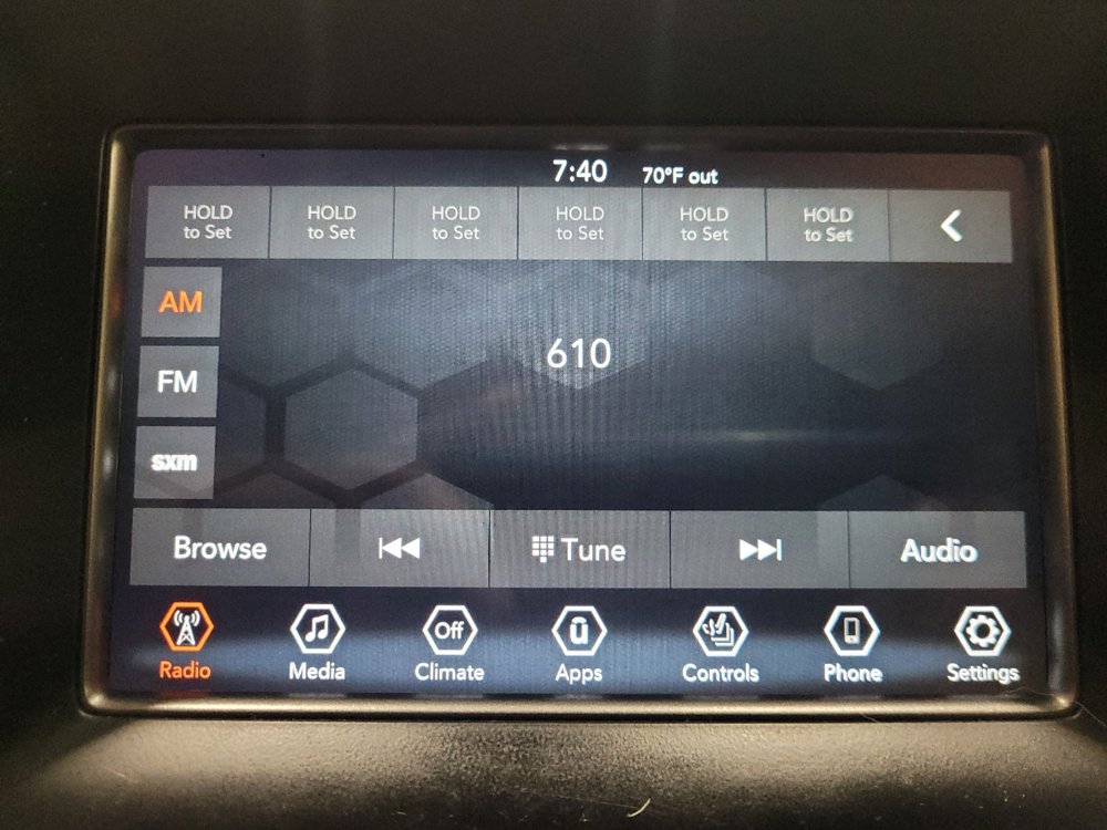 Used 2018 Jeep Grand Cherokee Laredo AWD/4WD image 25