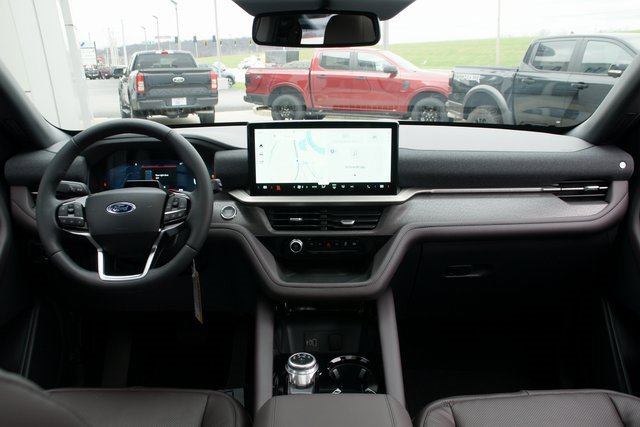 New 2026 Ford Explorer Platinum w/ LUX Leather Package image 41