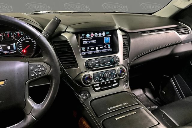 Used 2018 Chevrolet Suburban Premier AWD/4WD image 30