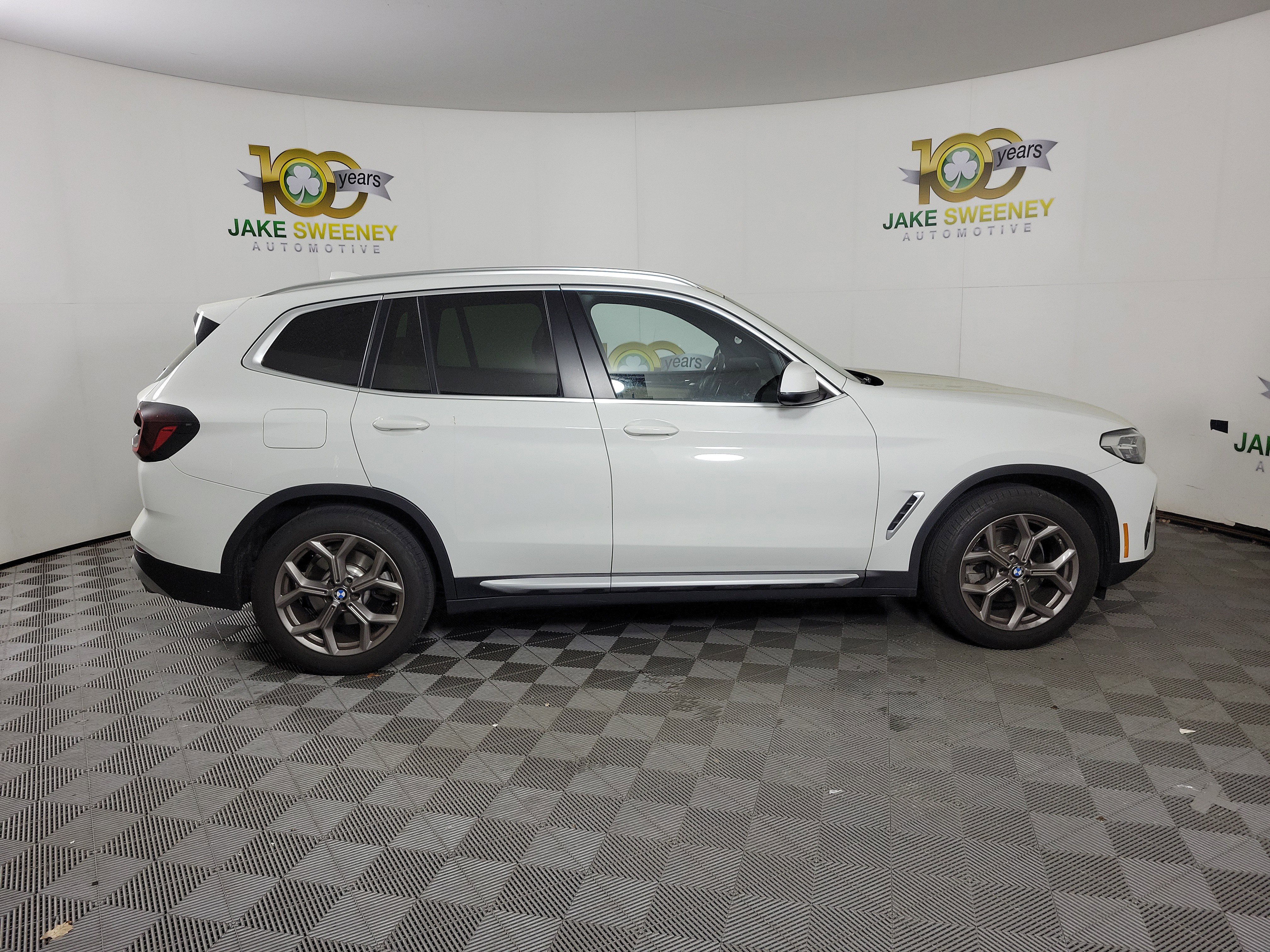 Certified 2022 BMW X3 xDrive30i w/ Premium Package 2 (ZPA) AWD/4WD image 4