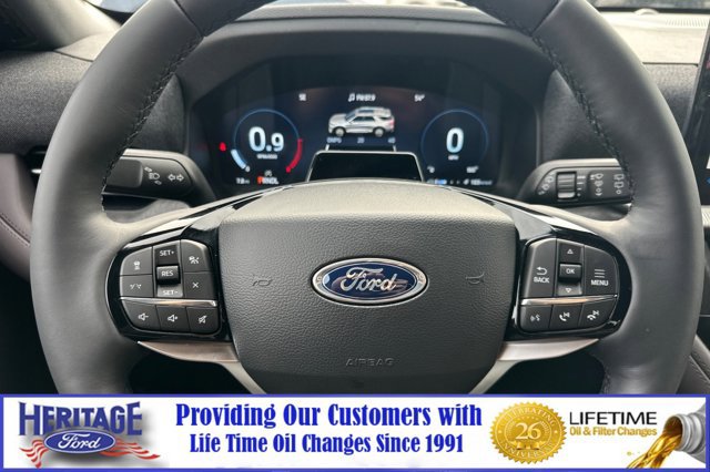 New 2026 Ford Explorer Platinum image 25