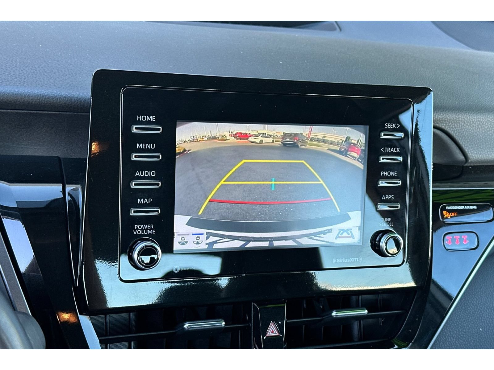 Used 2024 Toyota Camry SE FWD image 20