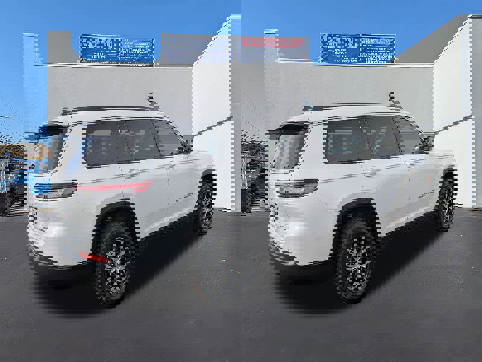 Used 2024 Jeep Grand Cherokee L Limited w/ Luxury Tech Group II image 3