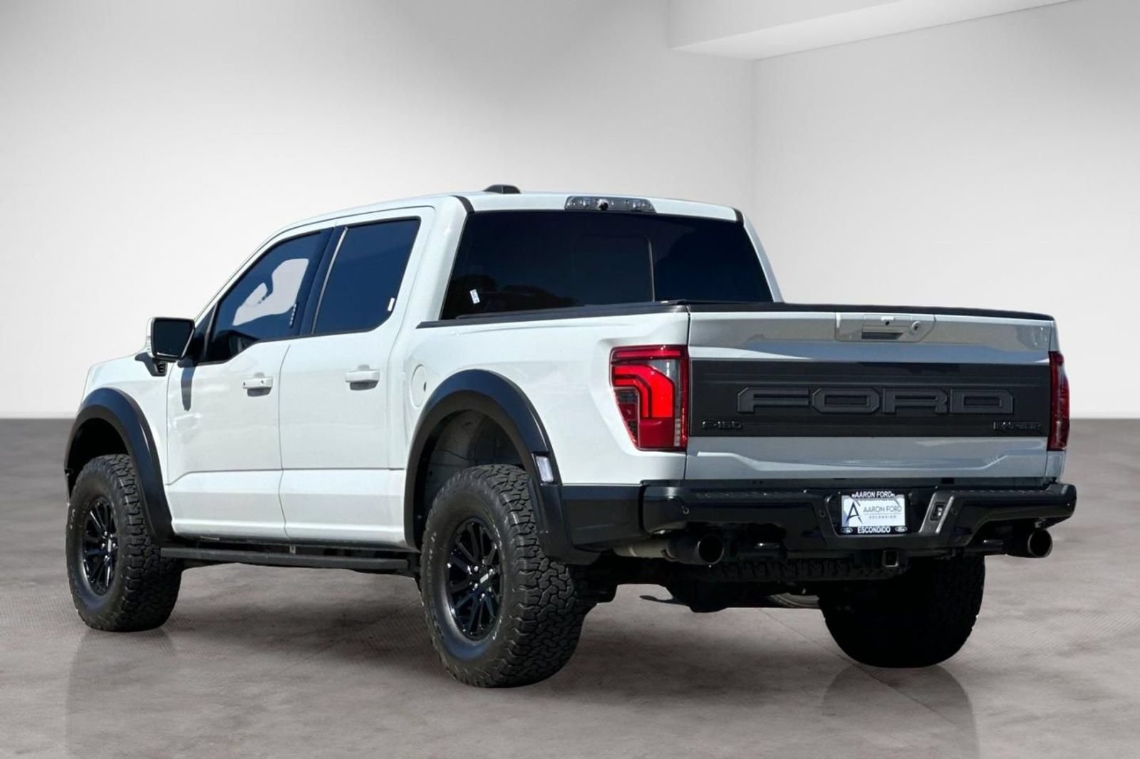 Used 2024 Ford F150 Raptor AWD/4WD image 3