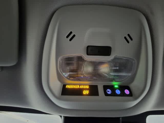 Used 2024 Chevrolet Trax LT FWD image 26
