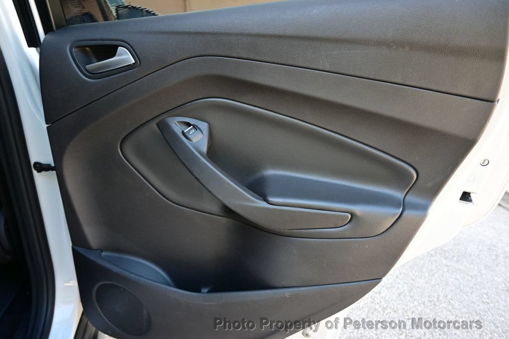 Used 2017 Ford C-MAX SE w/ Equipment Group 201A FWD image 37