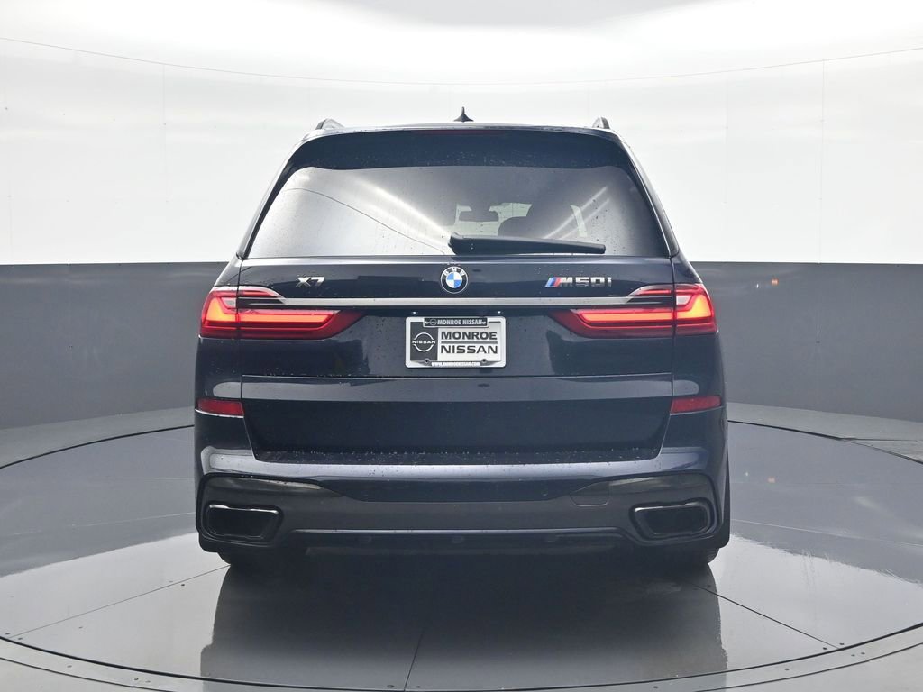 Used 2021 BMW X7 M50i w/ Executive Package image 6