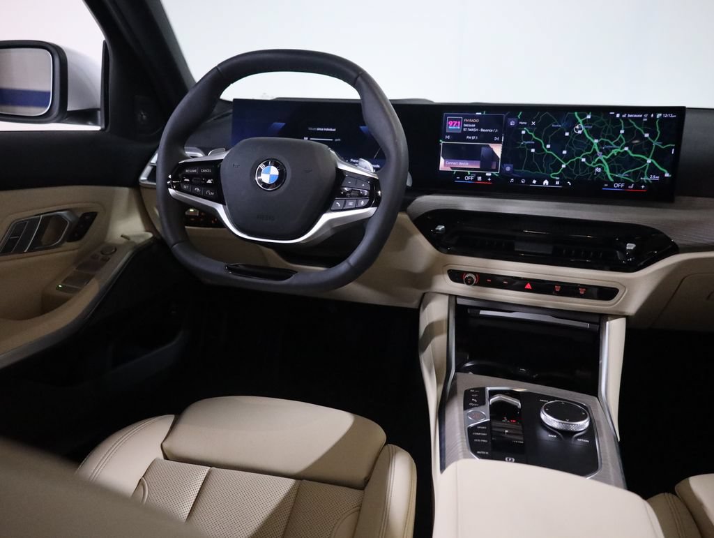 Used 2025 BMW 330i xDrive Sedan w/ Premium Package AWD/4WD image 48