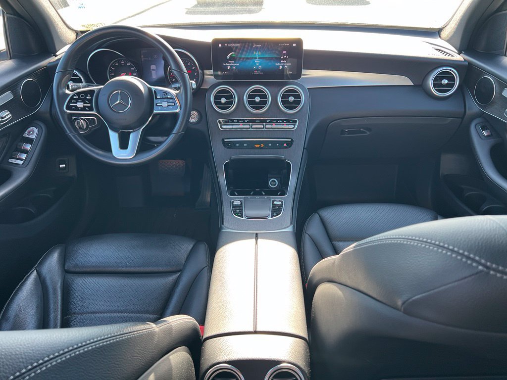 Used 2020 Mercedes-Benz GLC 300 4MATIC image 32
