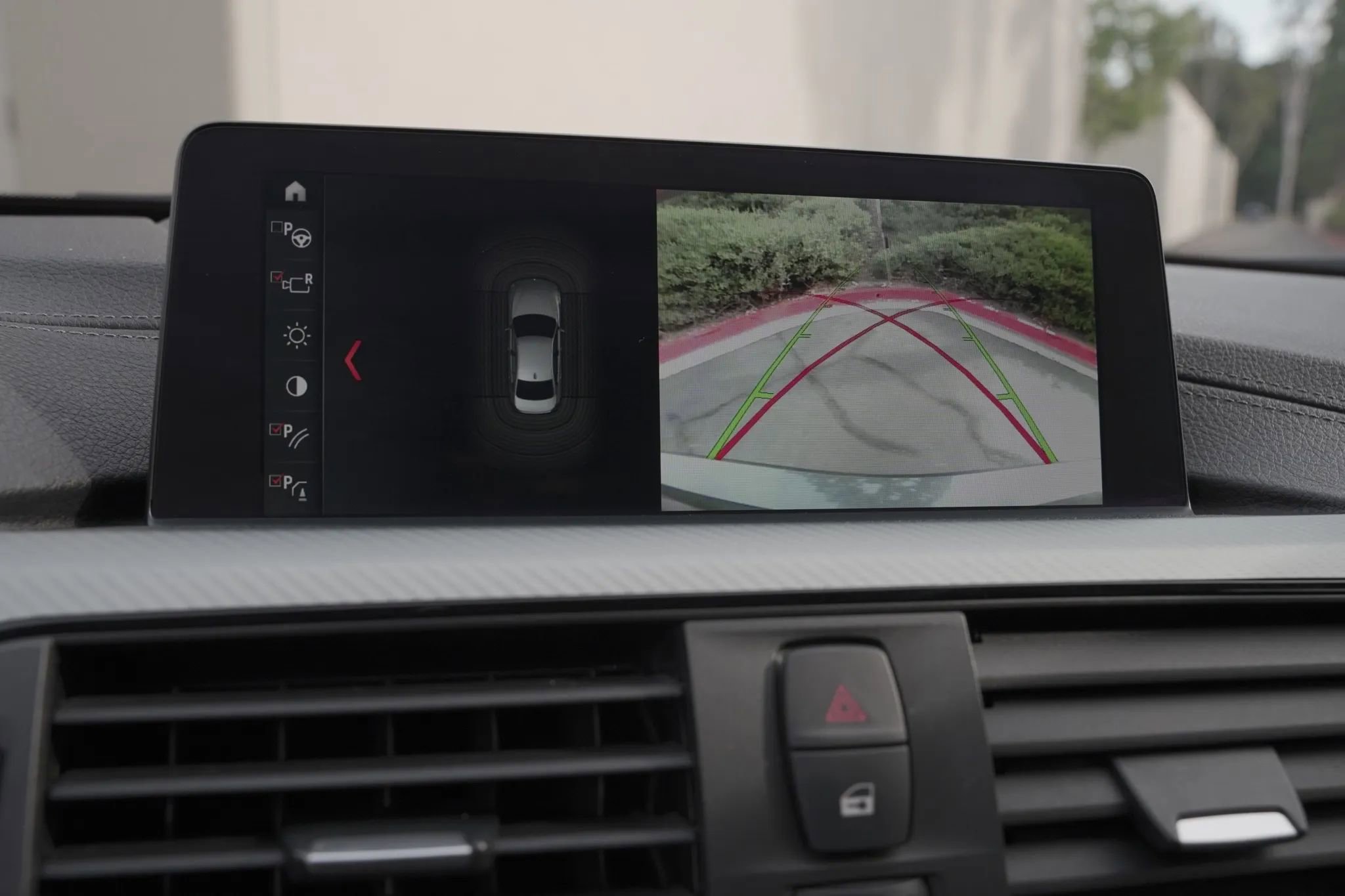 Used 2018 BMW 340i Sedan w/ Executive Package image 13