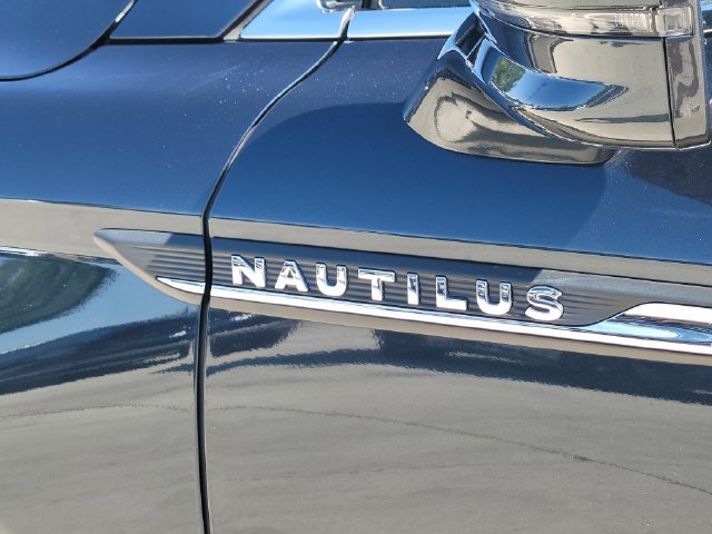 Certified 2023 Lincoln Nautilus Reserve w/ Equipment Group 201A AWD/4WD image 14