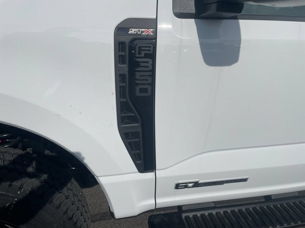 New 2026 Ford F350 XL w/ STX Appearance Package AWD/4WD image 10