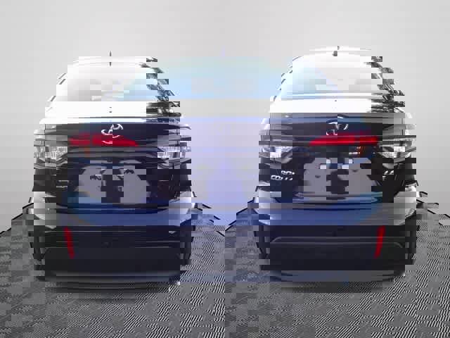 Certified 2025 Toyota Corolla LE image 3