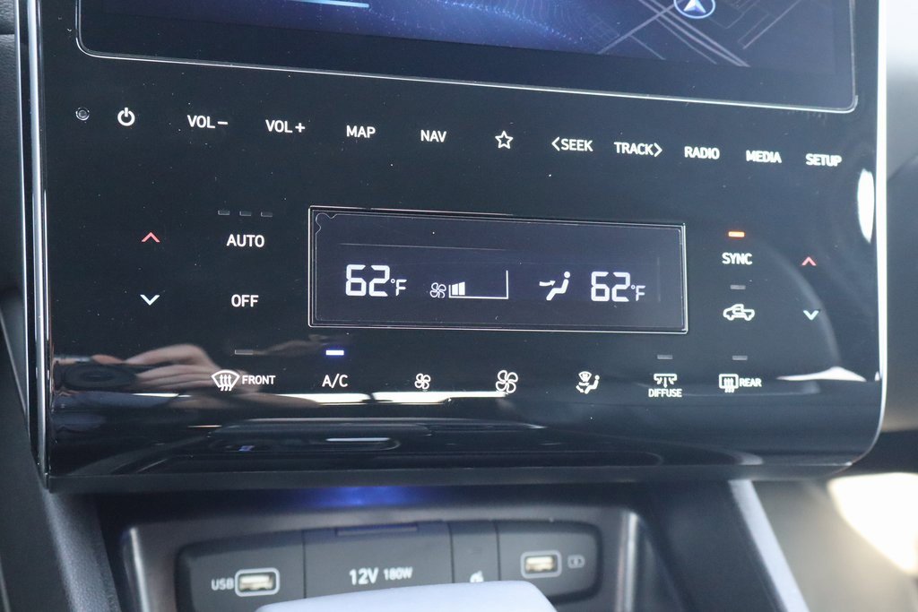 Used 2023 Hyundai Santa Cruz Limited image 12