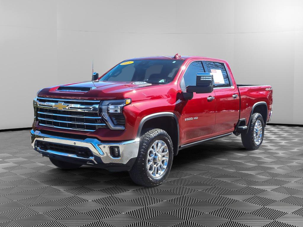 Used 2025 Chevrolet Silverado 2500 LTZ w/ LTZ Premium Package image 2