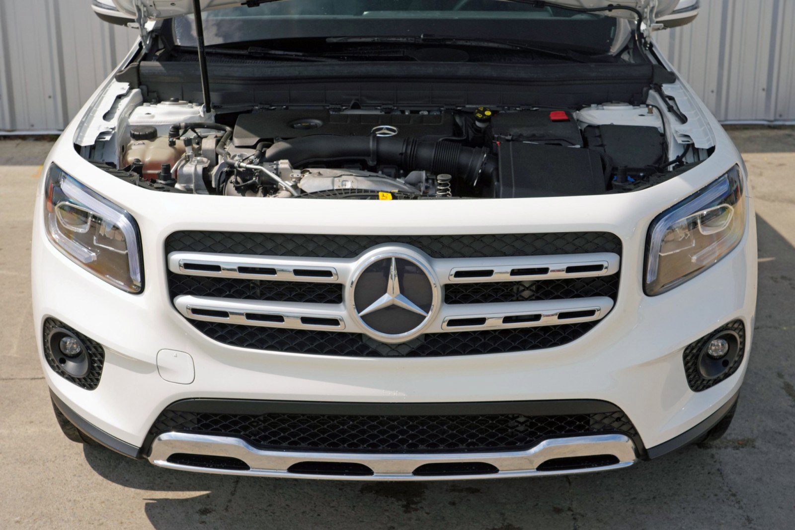 Used 2022 Mercedes-Benz GLB 250 w/ Premium Package Lite image 7