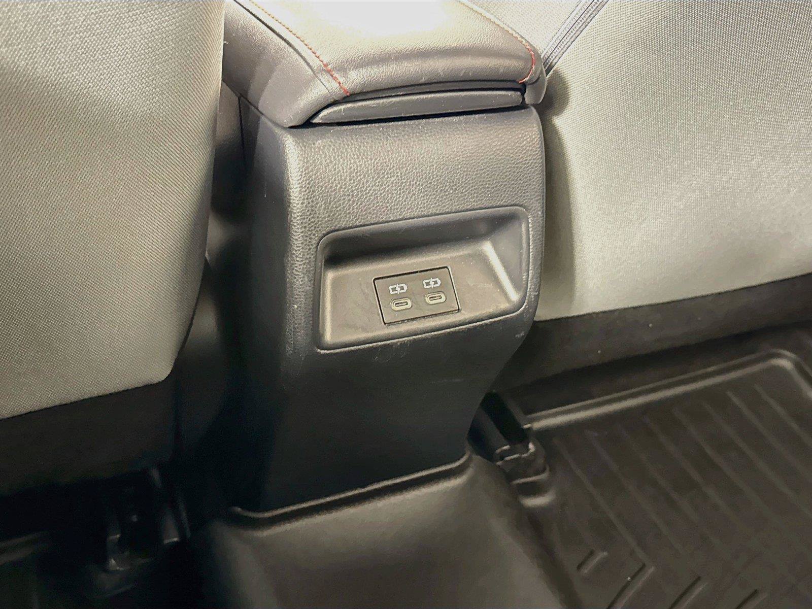 Certified 2023 Toyota Corolla SE FWD image 32