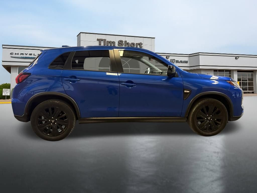 Used 2025 Mitsubishi Outlander Sport LE image 6