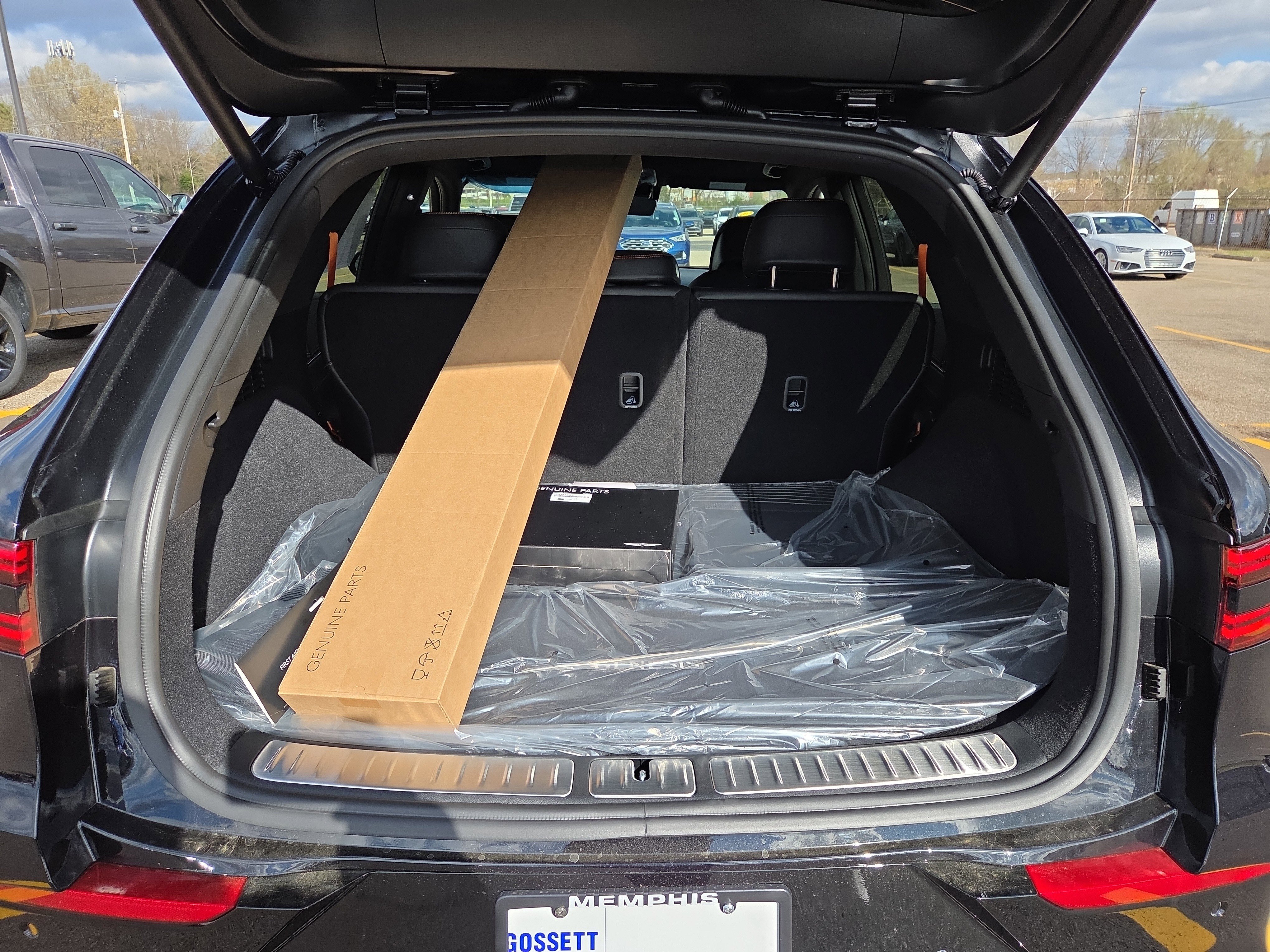 New 2026 Genesis GV70 2.5T Sport Prestige AWD/4WD image 8