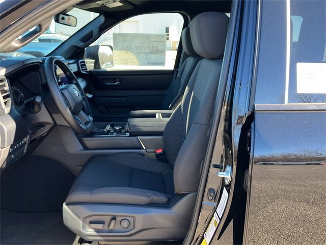 New 2026 Toyota Tundra SR5 image 18