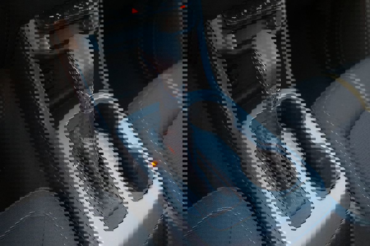 Used 2022 Chevrolet Colorado LT w/ Safety Package image 24