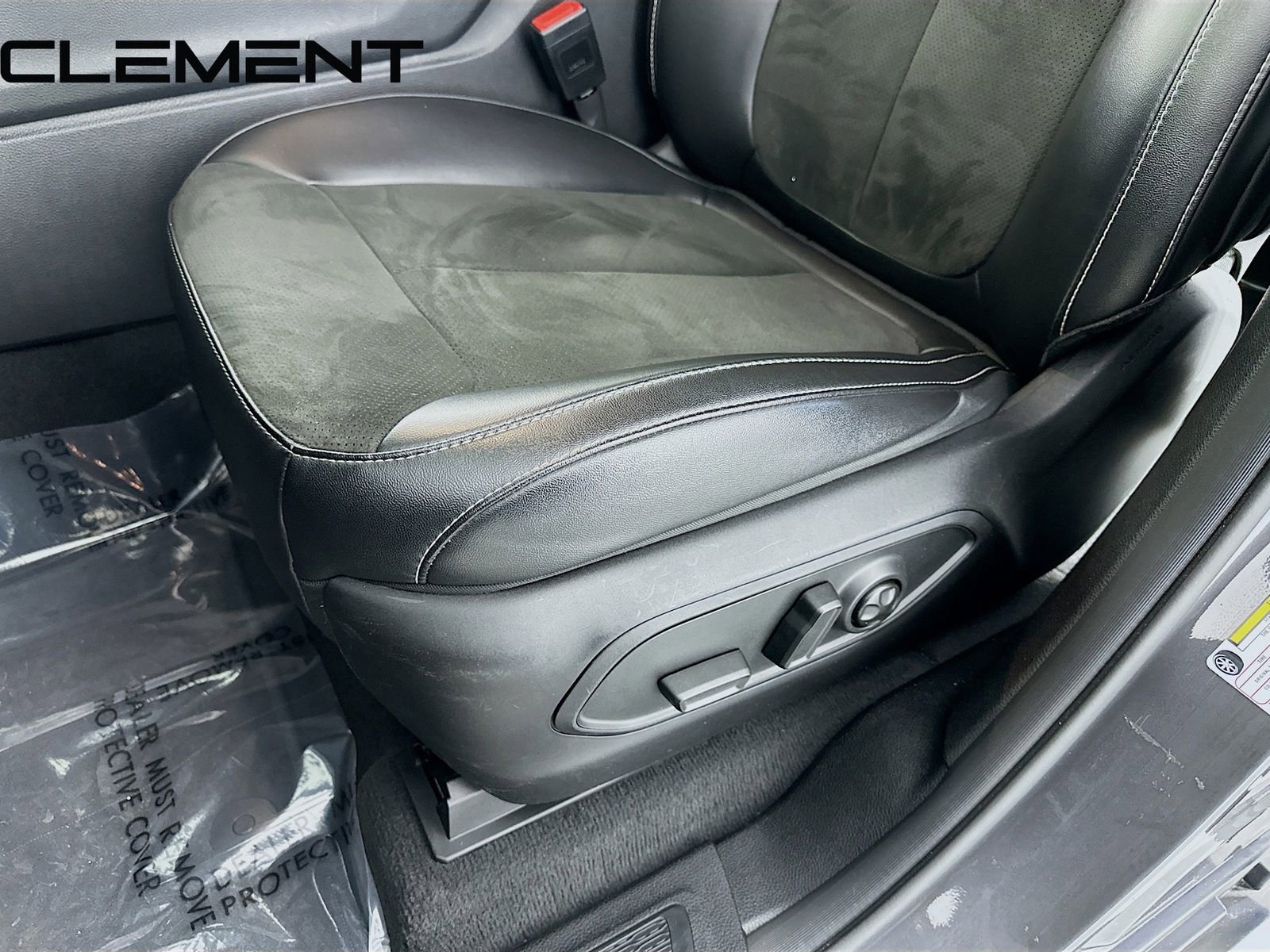 Used 2023 Jeep Grand Cherokee L Laredo AWD/4WD image 28