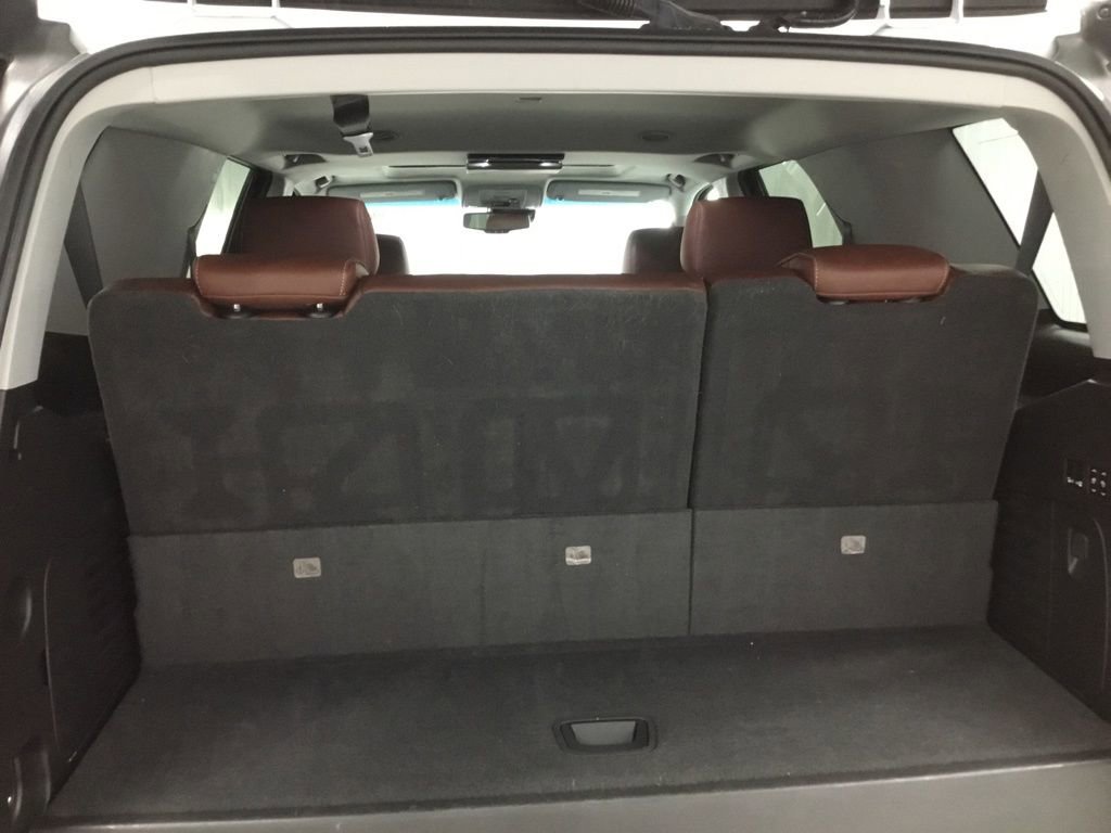 Used 2019 Chevrolet Tahoe Premier w/ Premier Plus Edition image 20