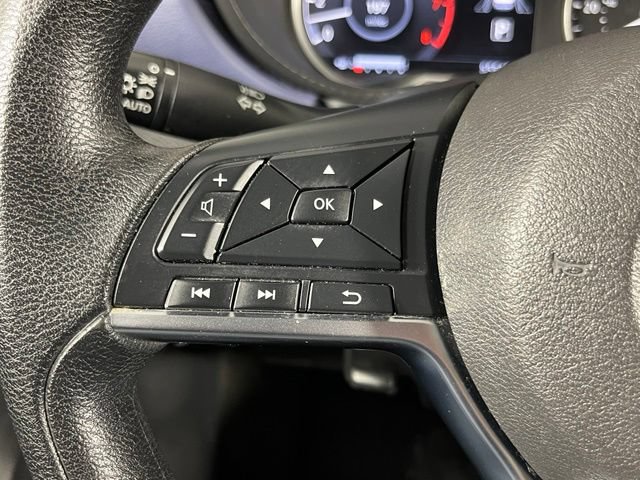 Used 2024 Nissan Versa SV FWD image 13