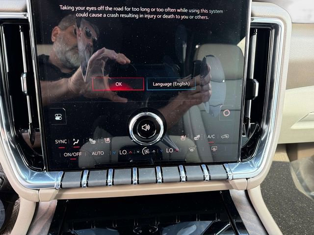 New 2026 GMC Yukon XL Denali w/ Denali Reserve Package image 26