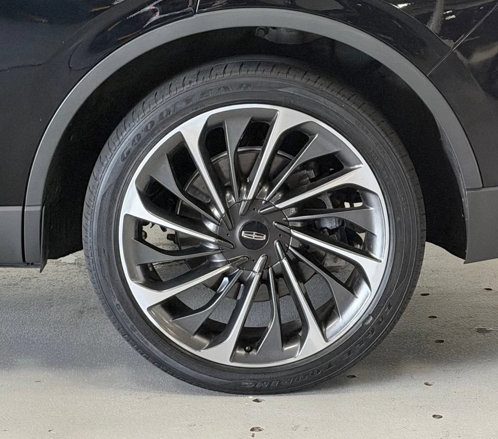 Used 2021 Lincoln Aviator Reserve w/ Equipment Group 202A AWD/4WD image 8