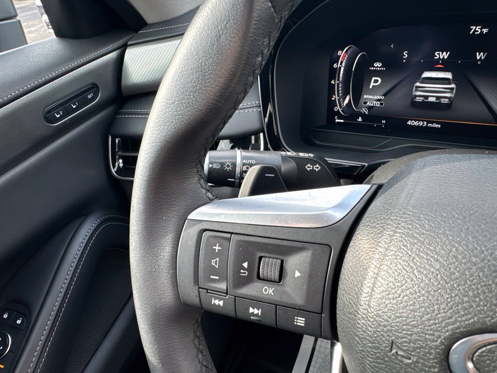 Used 2023 INFINITI QX60 Luxe w/ Cargo Package AWD/4WD image 18