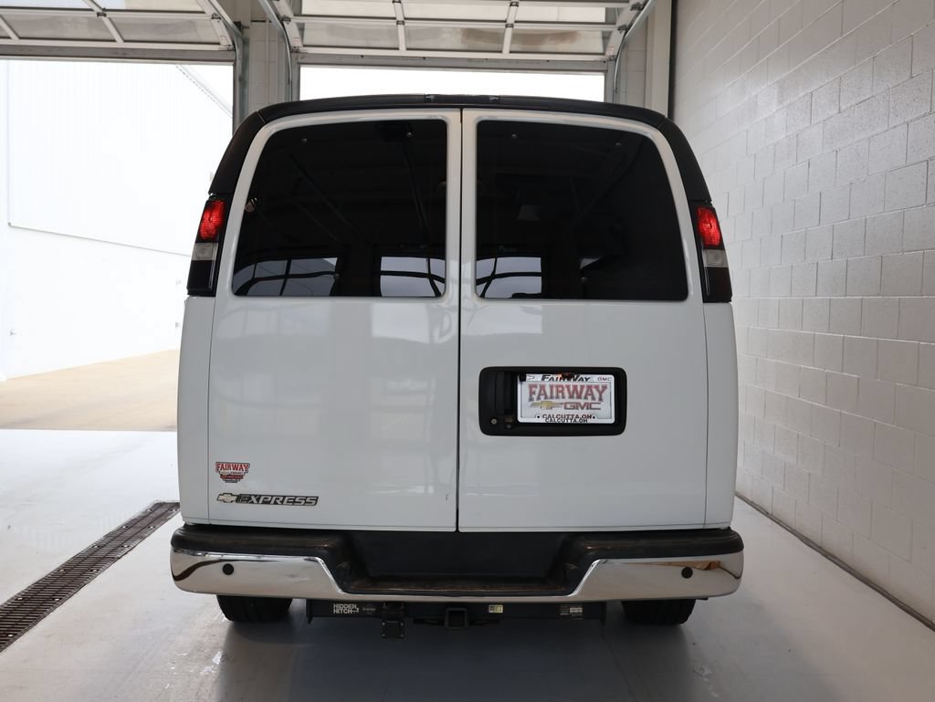 Used 2013 Chevrolet Express 3500 LT w/ LT Preferred Equipment Group RWD image 9
