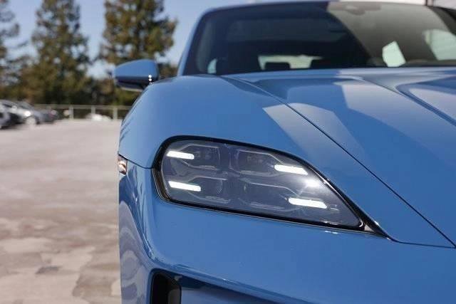 New 2025 Porsche Taycan GTS image 91