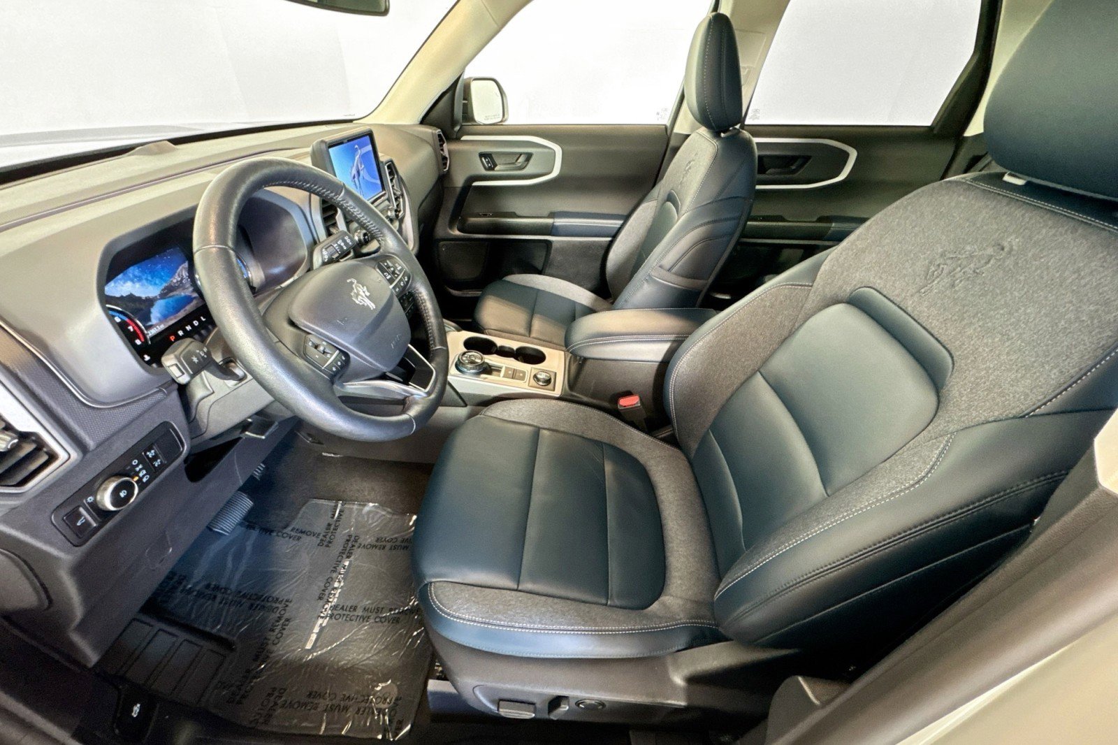 Used 2023 Ford Bronco Sport Outer Banks image 18