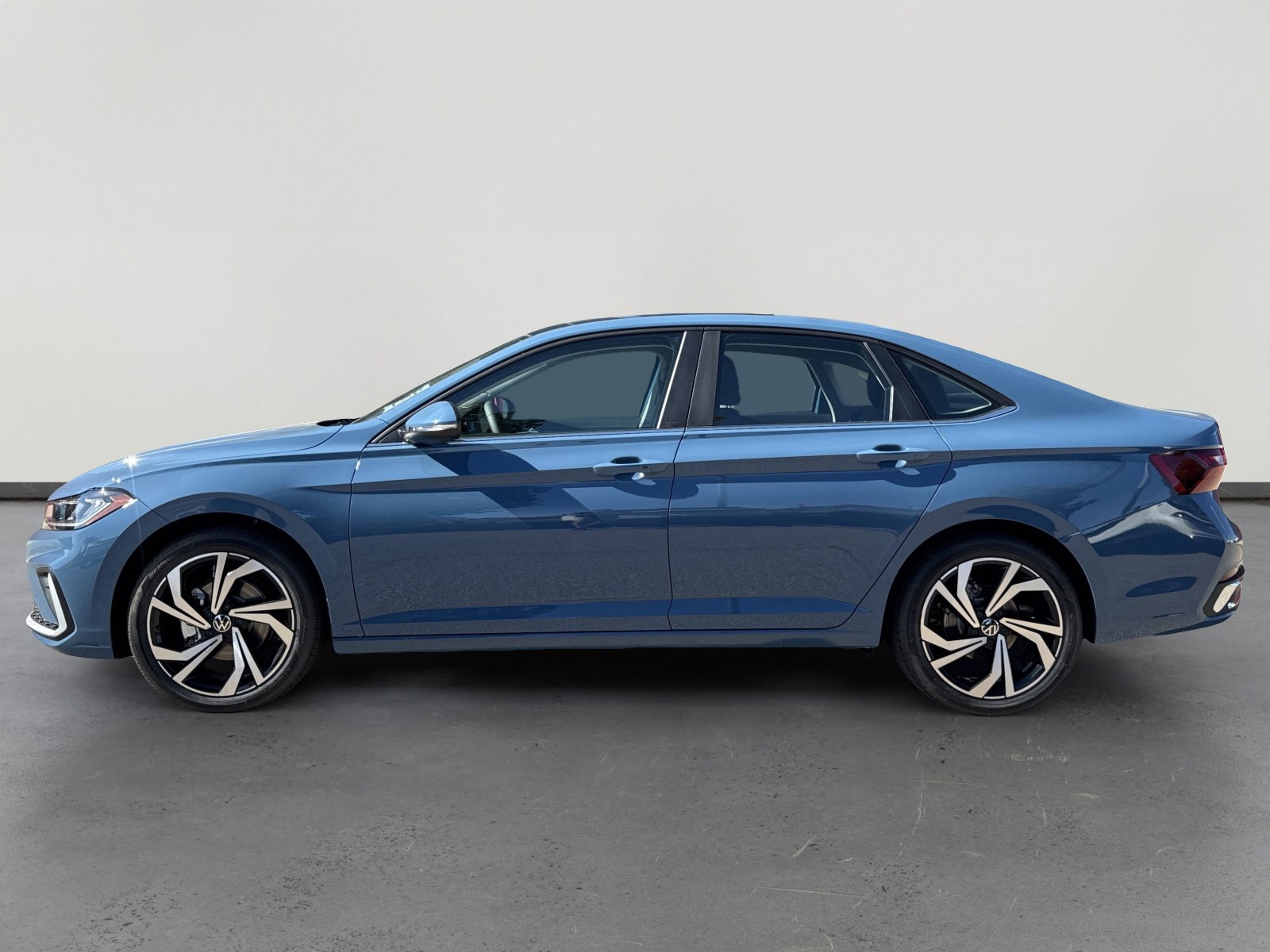 New 2026 Volkswagen Jetta SEL FWD image 3