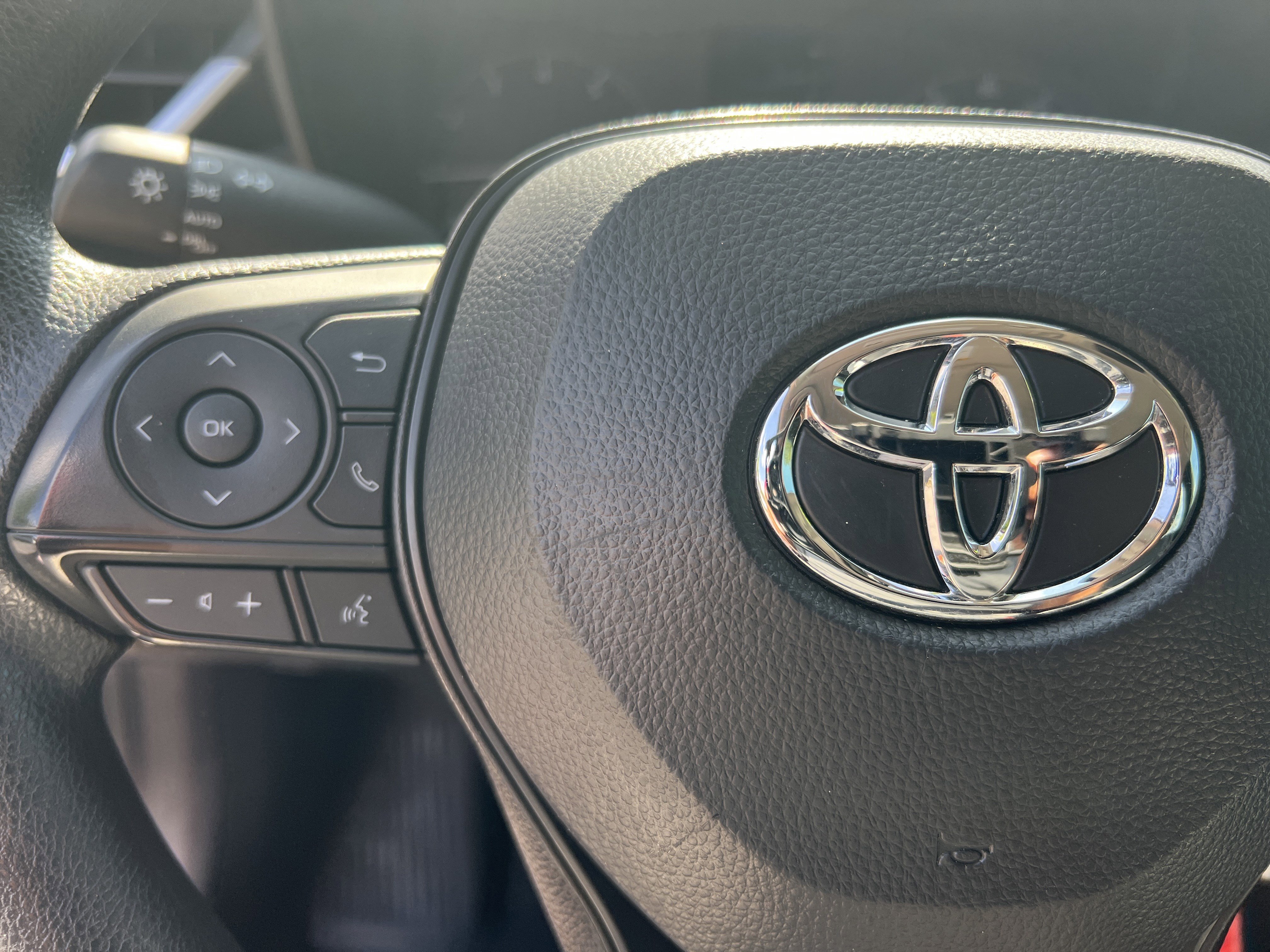 Certified 2024 Toyota Corolla LE FWD image 10