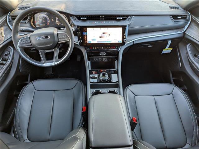 New 2026 Jeep Grand Cherokee Limited w/ Limited Altitude Package image 16