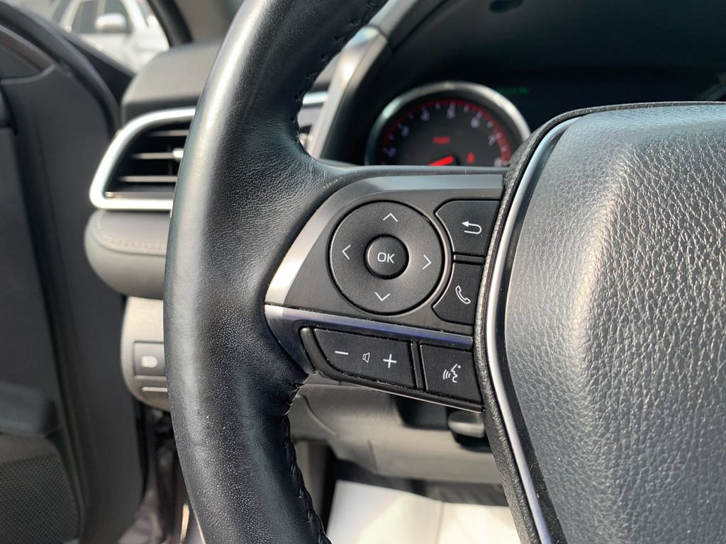 Used 2018 Toyota Camry XSE w/ Driver Assist Package FWD image 25