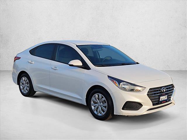 Used 2022 Hyundai Accent SE FWD image 3